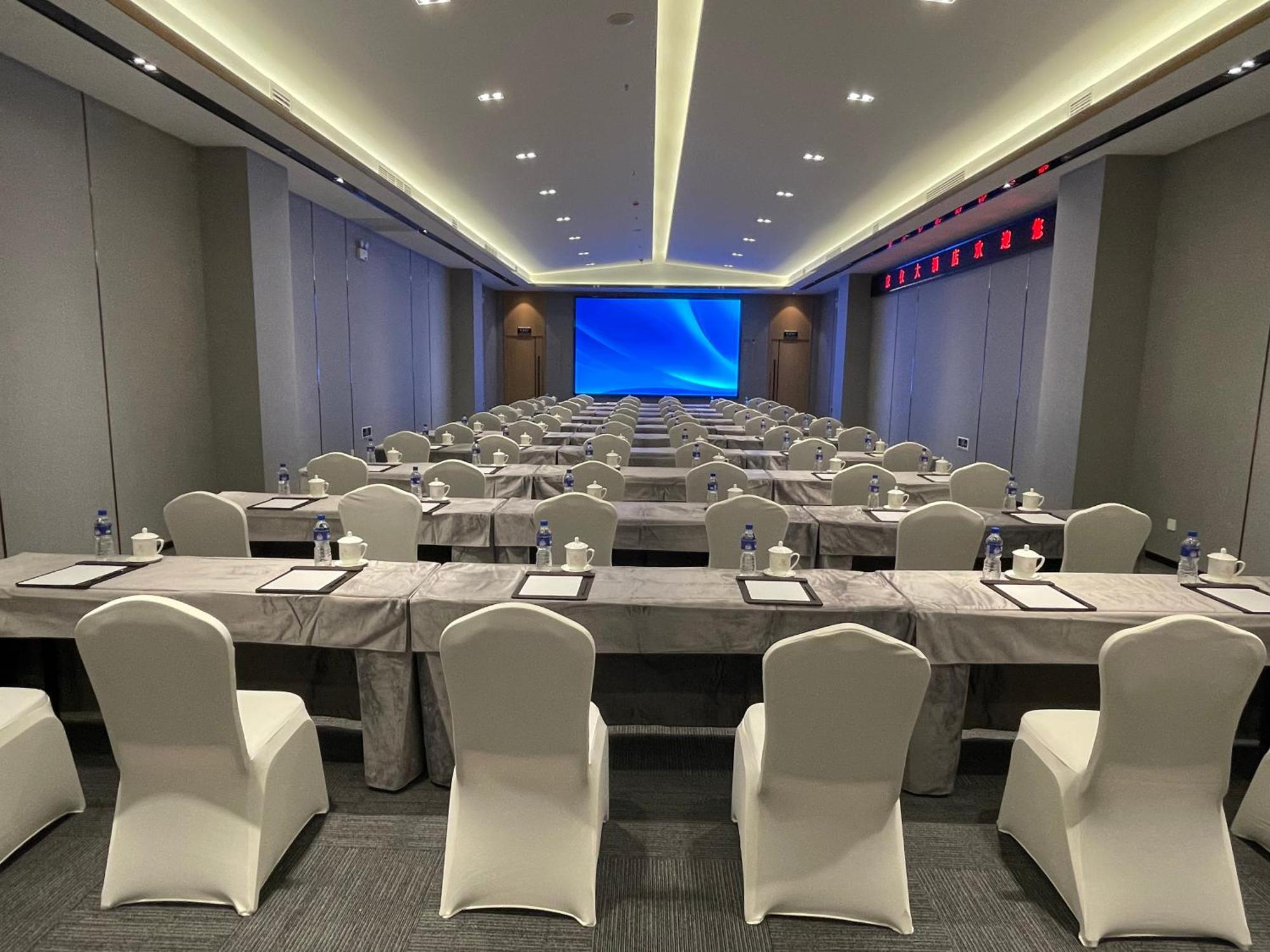 Beijing Jingyi Hotel Dış mekan fotoğraf
